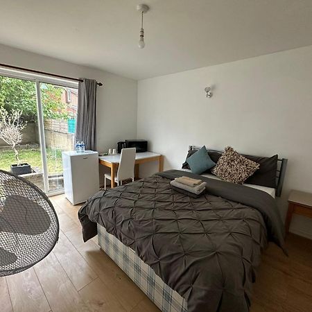 1 En-Suite With Private Entrance & Free Parking Oxford Exterior photo
